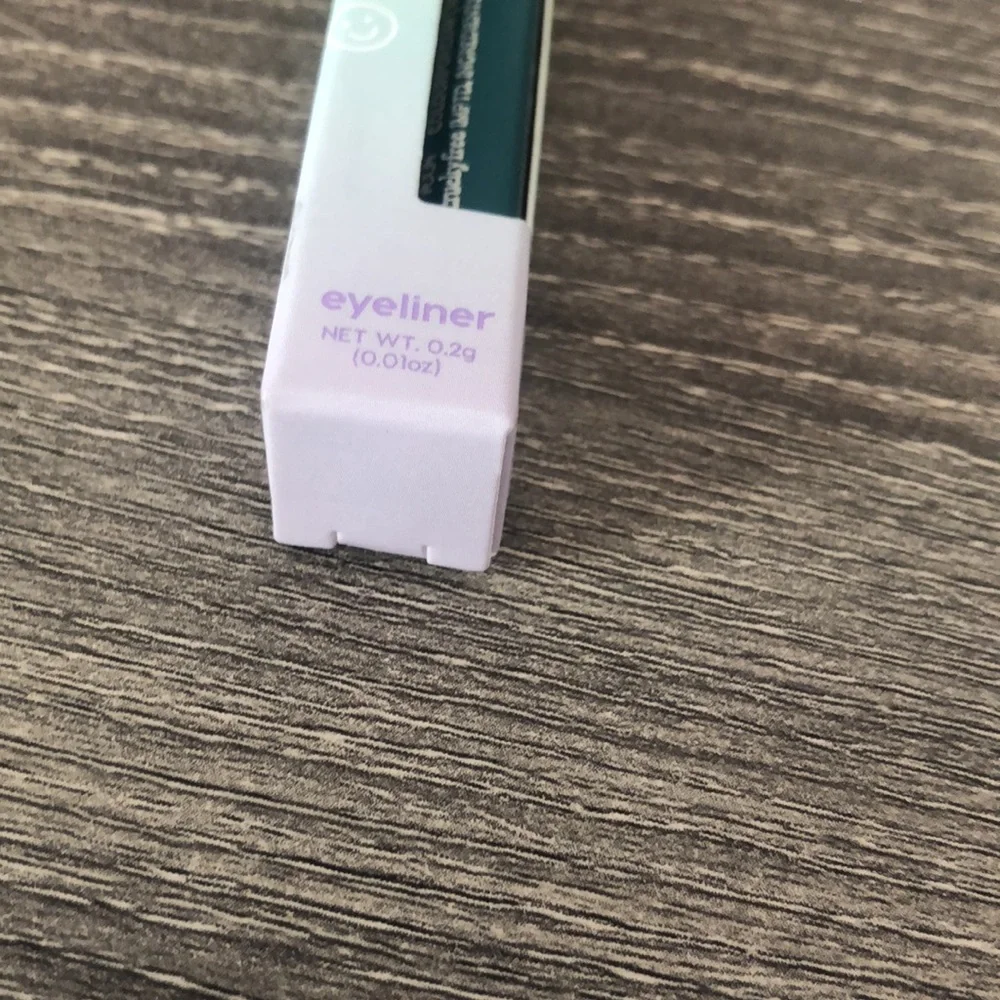 ❤️$5 NWT ColourPop Crème Gel Liner in Power Trip